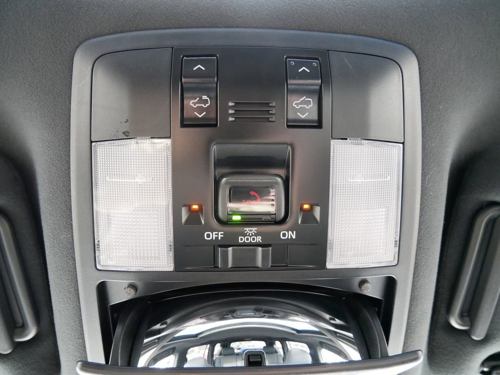 Certified 2023 Lexus GX 460 Premium w/ Premium Package AWD/4WD image 27