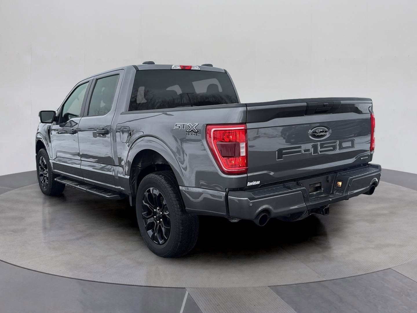 Used 2022 Ford F150 XL w/ STX Black Appearance Package image 3