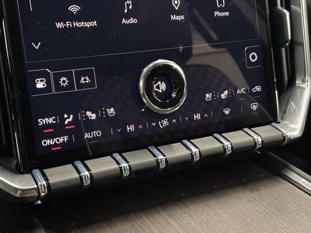 New 2026 GMC Acadia Denali w/ Super Cruise Package image 38