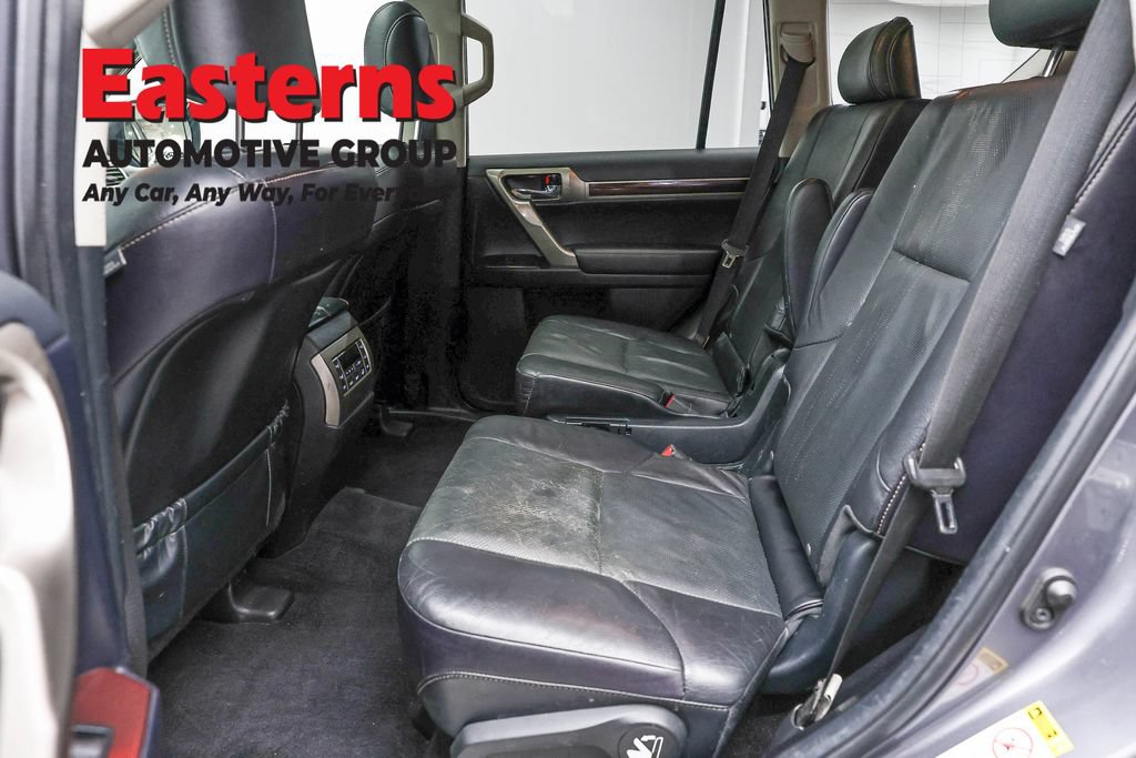 Used 2018 Lexus GX 460 Premium AWD/4WD image 24