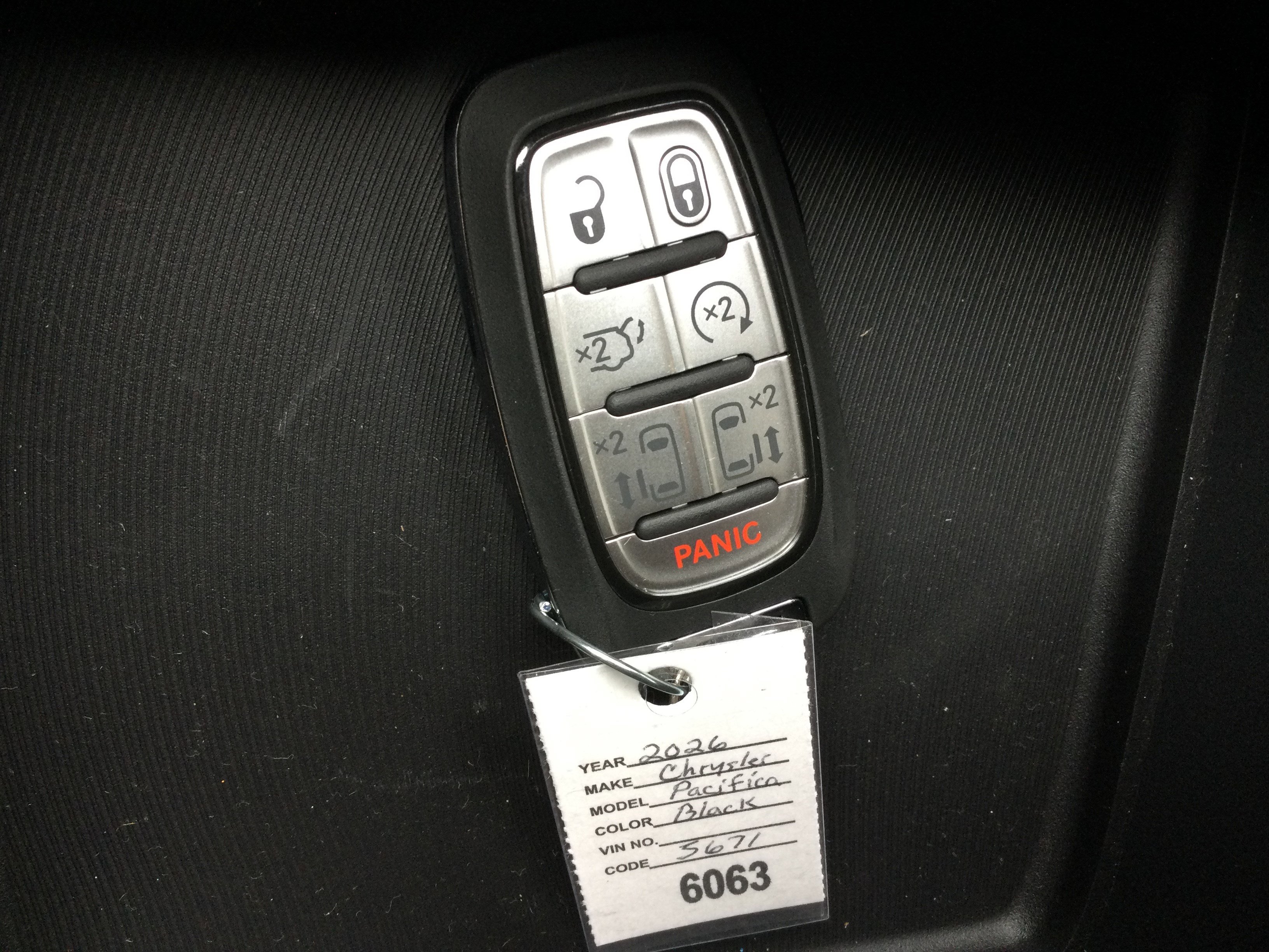 New 2026 Chrysler Pacifica Select image 18