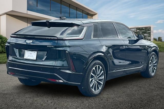 Certified 2024 Cadillac Lyriq Sport AWD/4WD image 4