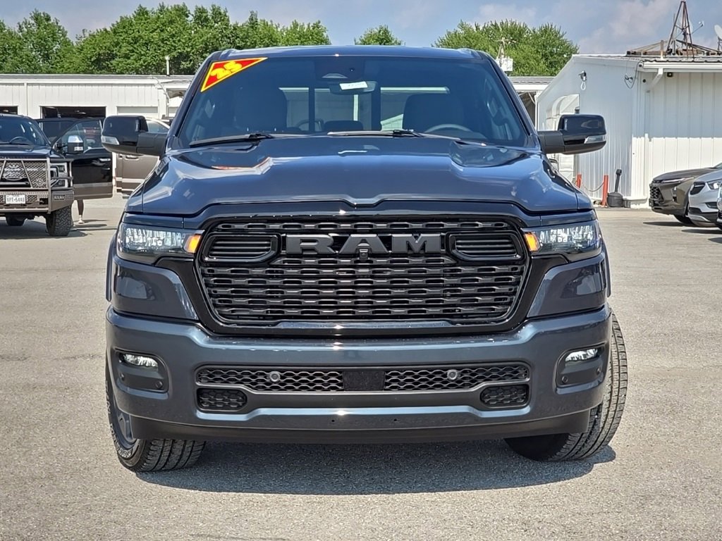 New 2026 RAM 1500 4x4 Crew Cab image 2