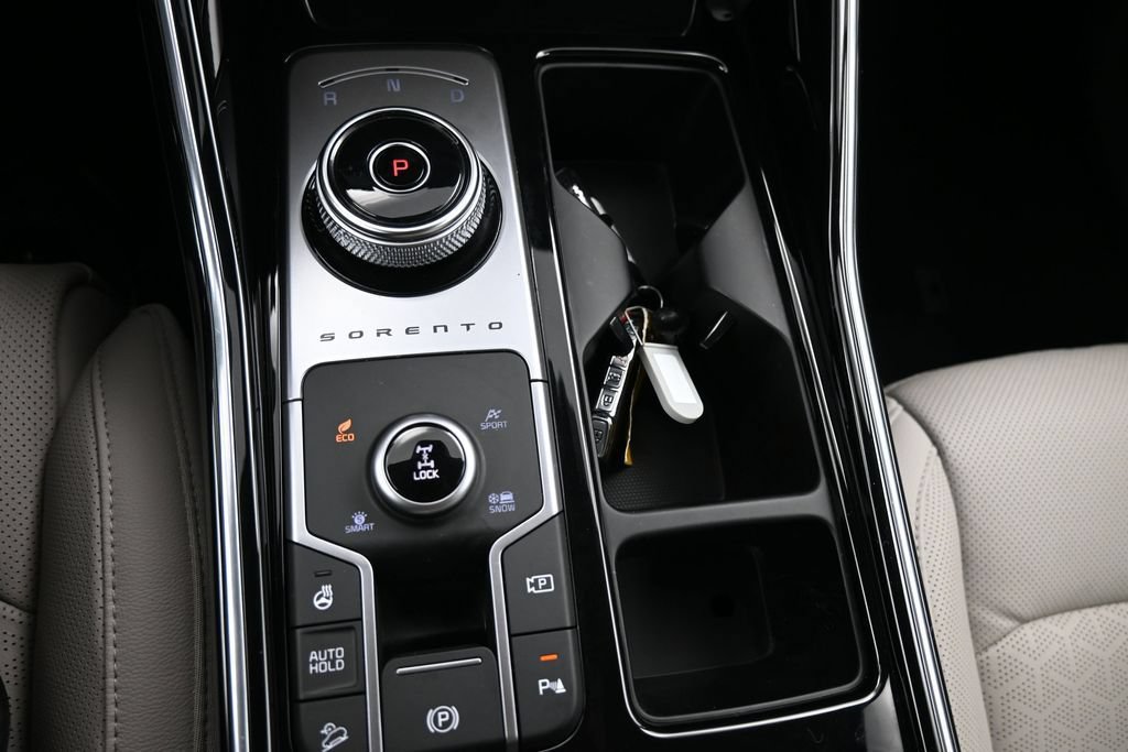 Certified 2023 Kia Sorento SX Prestige AWD/4WD image 17