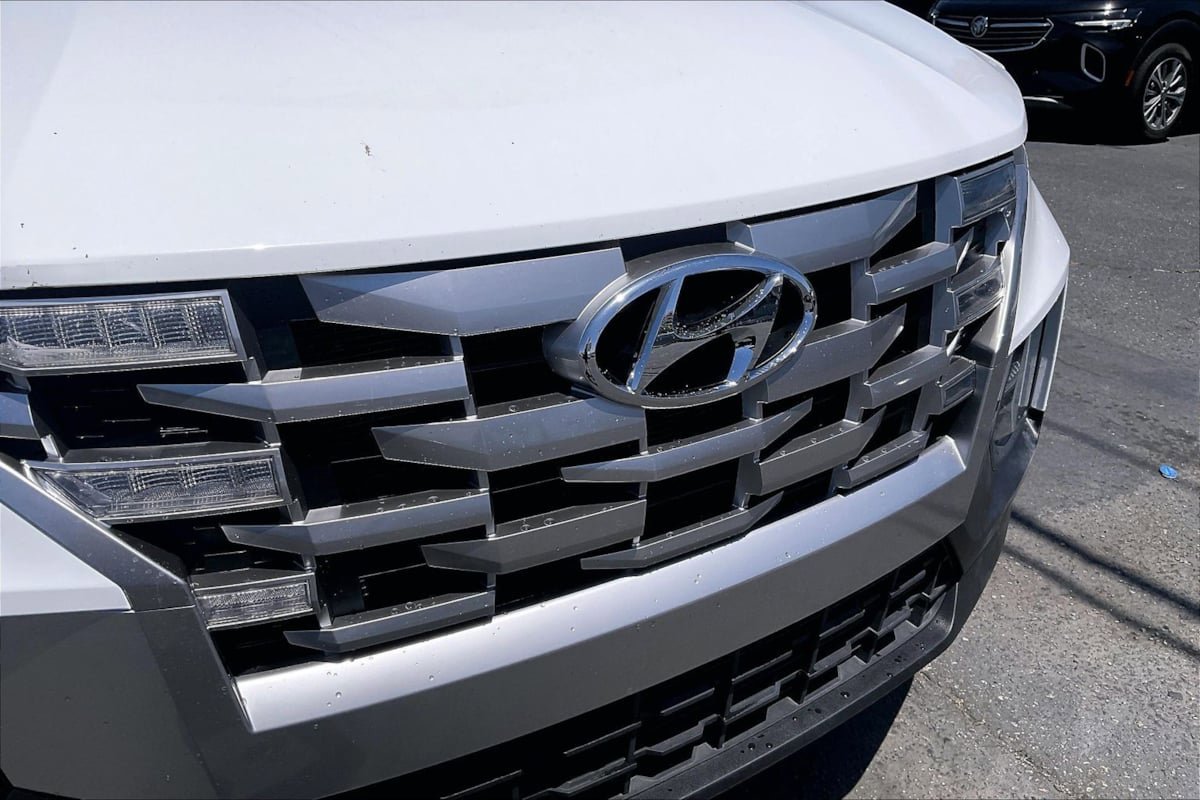 Used 2022 Hyundai Santa Cruz SEL w/ Activity Package FWD image 29