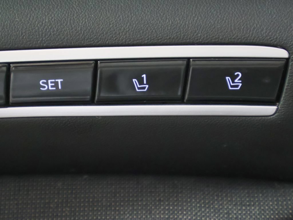 Certified 2024 Hyundai Tucson Limited AWD/4WD image 39