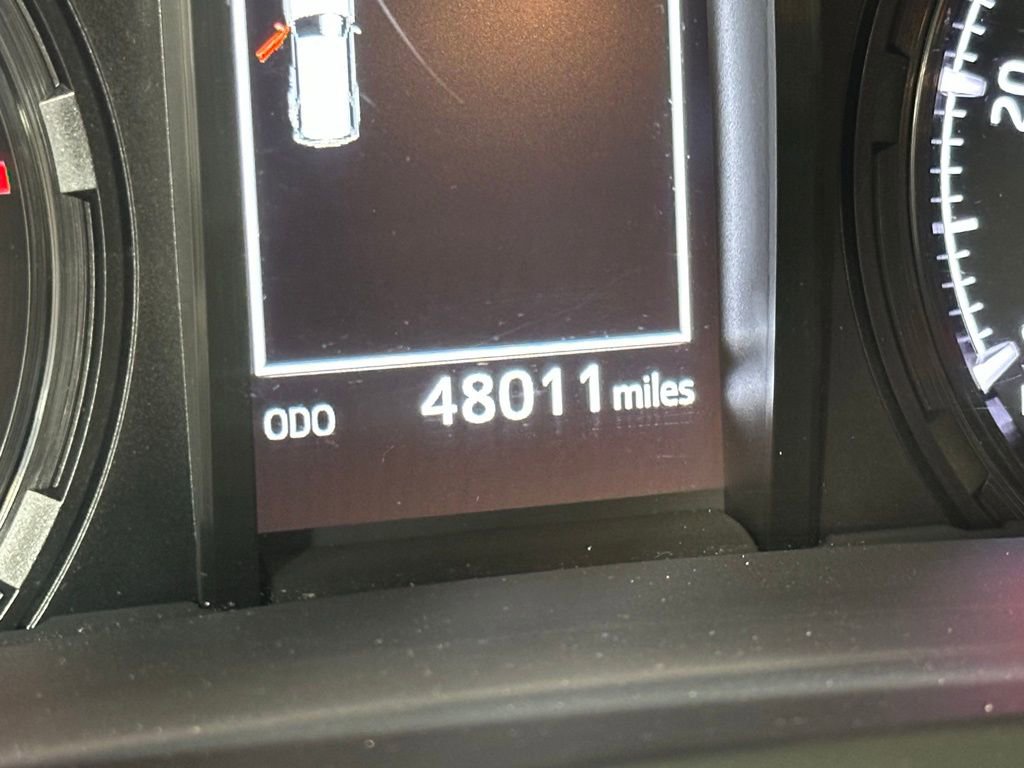 Used 2022 Toyota 4Runner SR5 Premium image 19