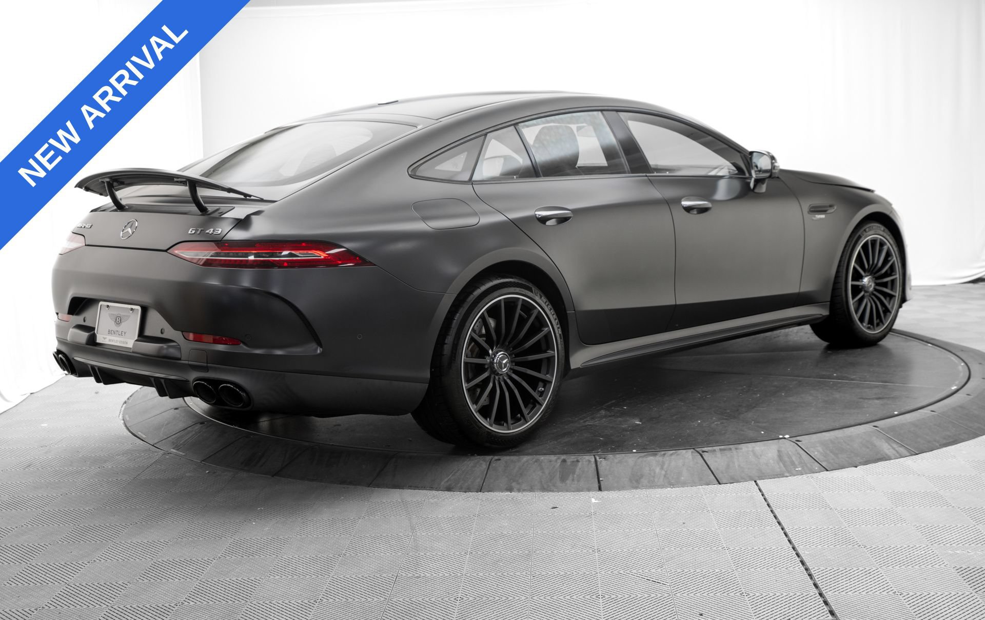 Used 2021 Mercedes-Benz AMG GT 43 image 7