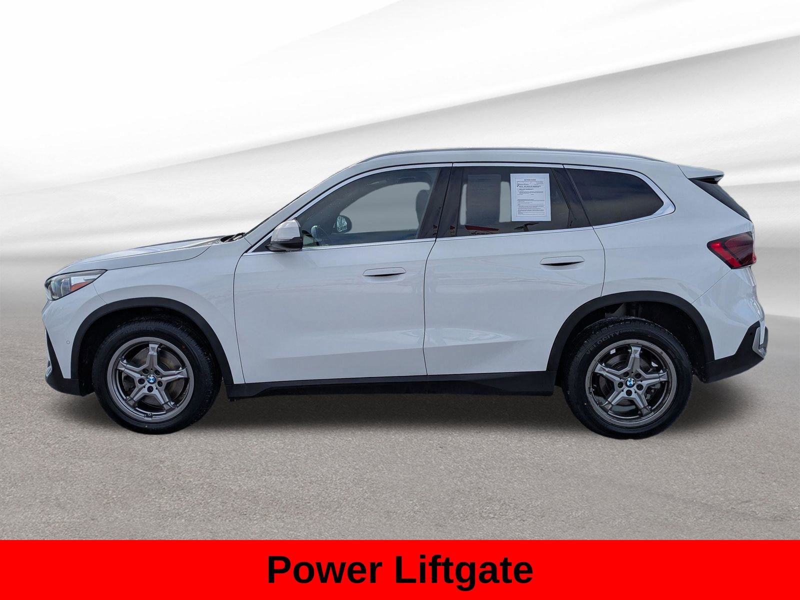 Used 2023 BMW X1 xDrive28i AWD/4WD image 11