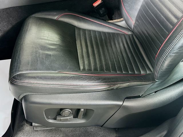 Used 2020 Land Rover Discovery Sport SE R-Dynamic image 21