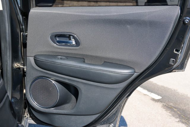 Used 2022 Honda HR-V EX image 17