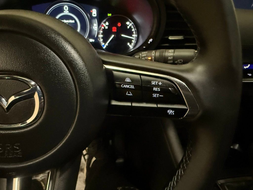 Used 2025 MAZDA MAZDA3 s image 32