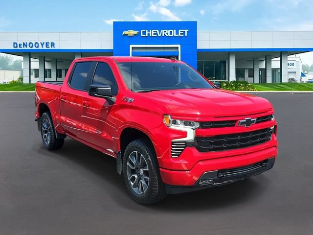 Used 2023 Chevrolet Silverado 1500 RST AWD/4WD image 7