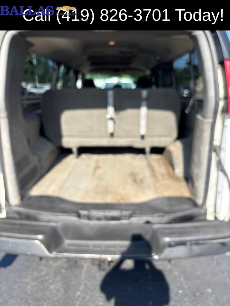 Used 2003 GMC Savana 2500 Extended Passenger w/ Sle Preferred Equipment Group RWD image 9