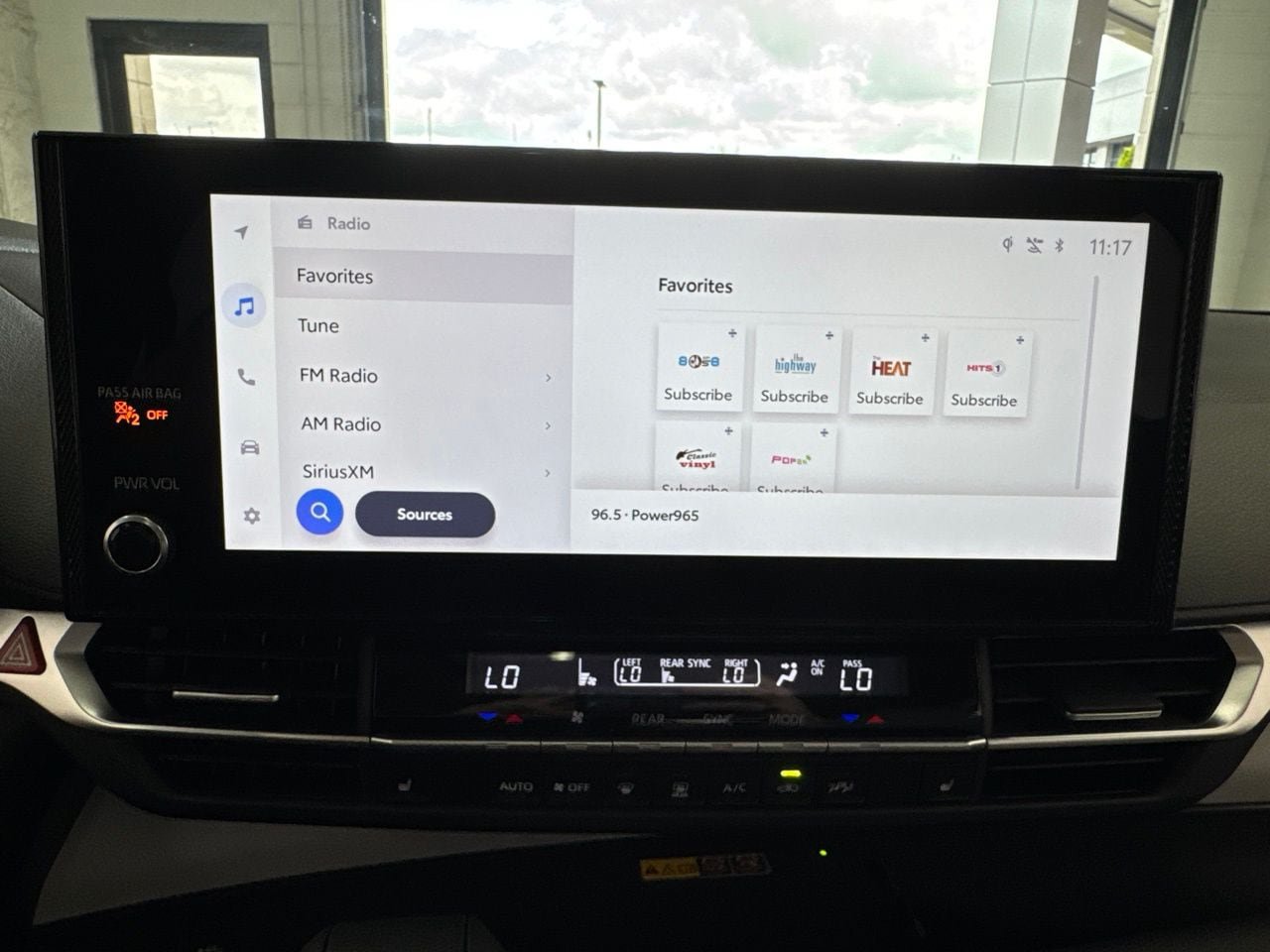 Certified 2025 Toyota Sienna XLE w/ XLE Plus Package AWD/4WD image 27