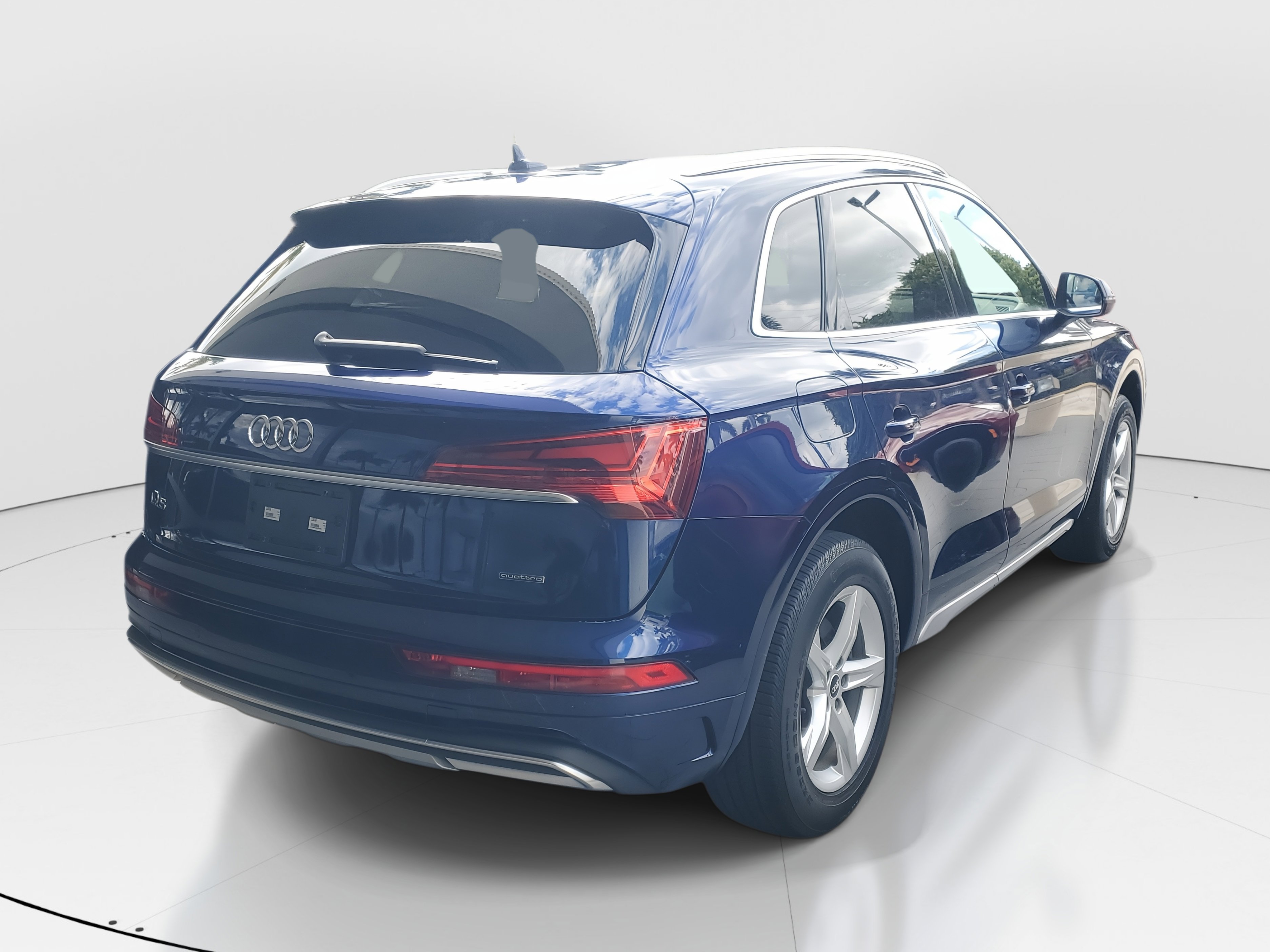Used 2021 Audi Q5 Premium image 6