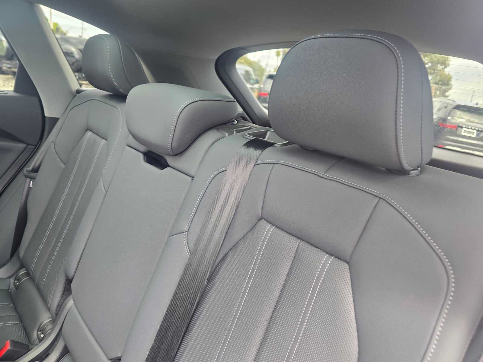 Used 2025 Audi Q5 Premium Plus AWD/4WD image 18