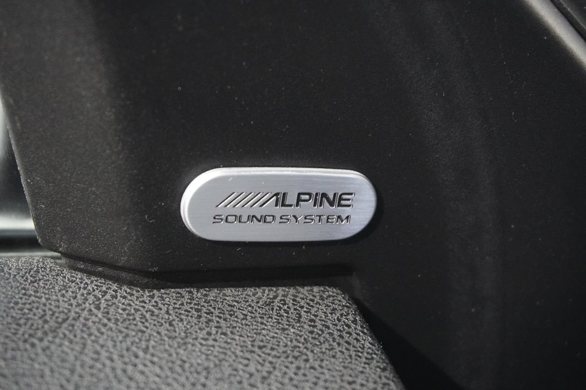 Used 2013 Dodge Charger SXT Plus AWD/4WD image 25