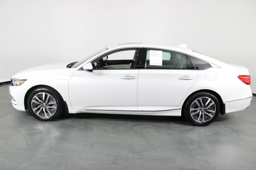 Used 2019 Honda Accord Touring image 11