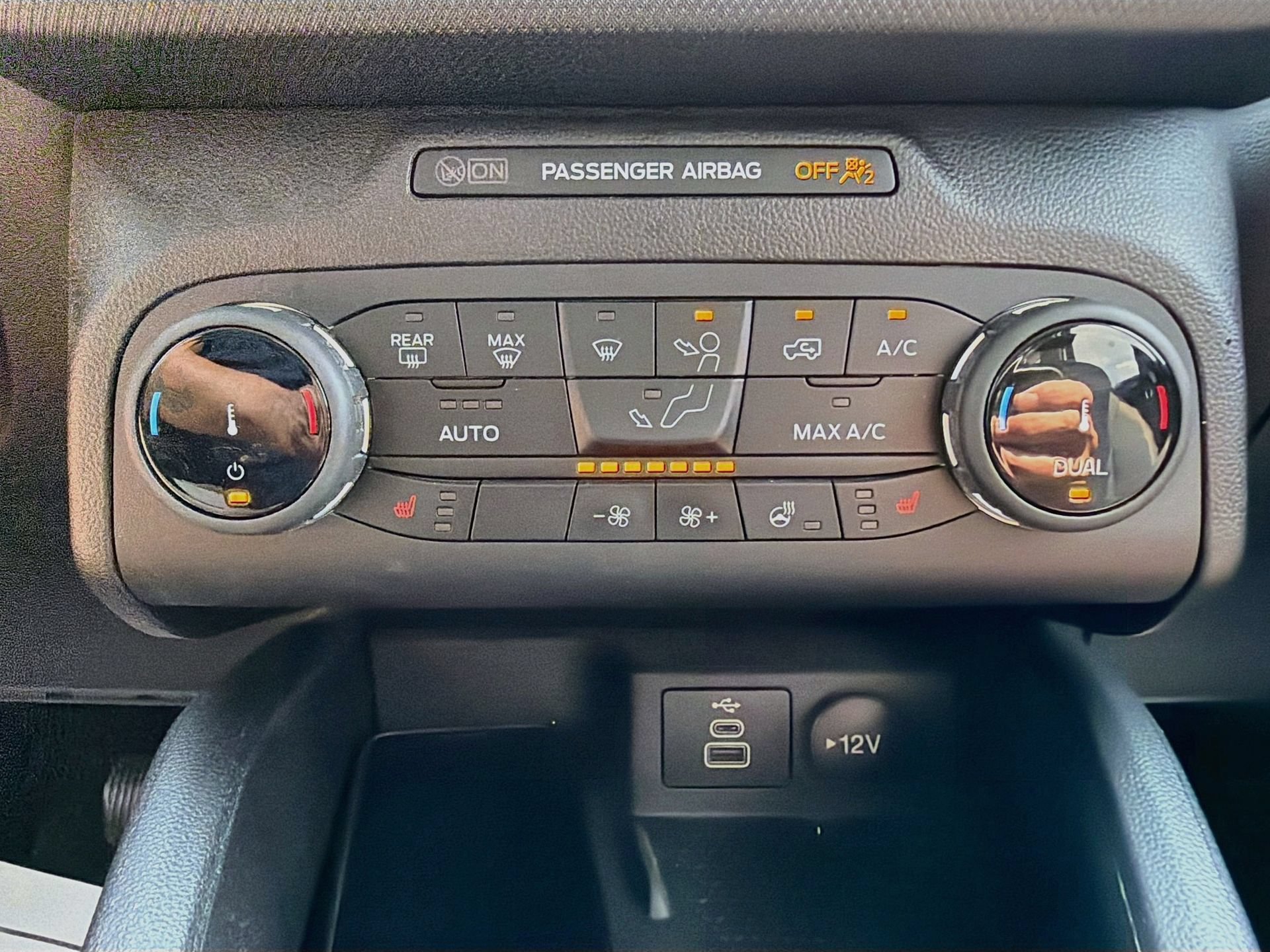 Used 2023 Ford Bronco Sport Outer Banks w/ Tech Package AWD/4WD image 18