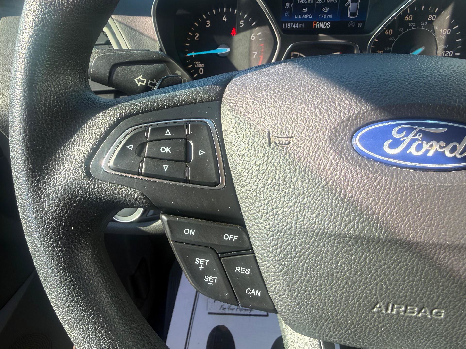 Used 2017 Ford Escape SE AWD/4WD image 13