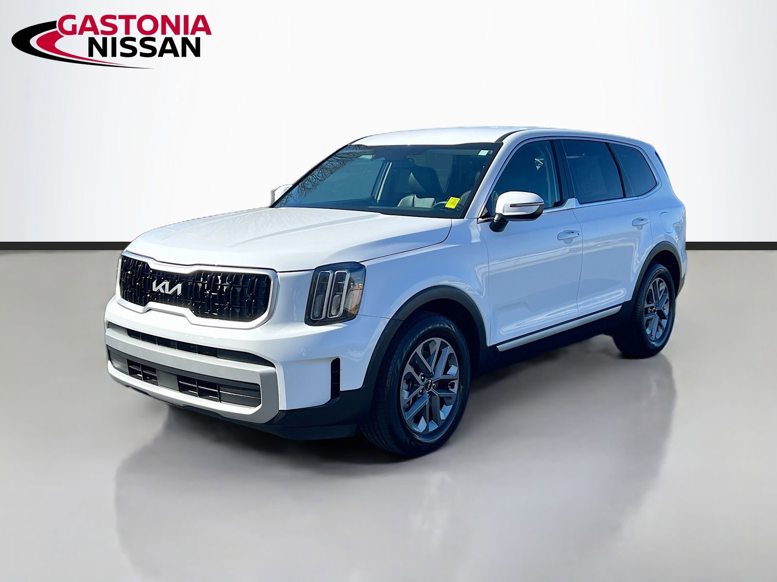 Used 2023 Kia Telluride LX video 3