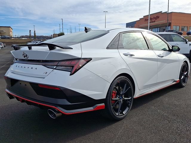 New 2026 Hyundai Elantra N FWD image 4