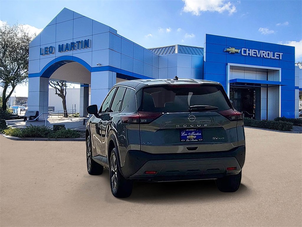 Used 2023 Nissan Rogue SV image 7