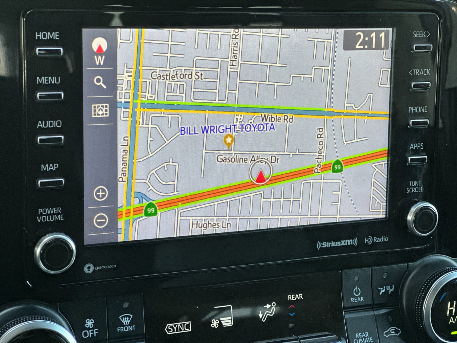 Used 2020 Toyota Highlander XLE image 20