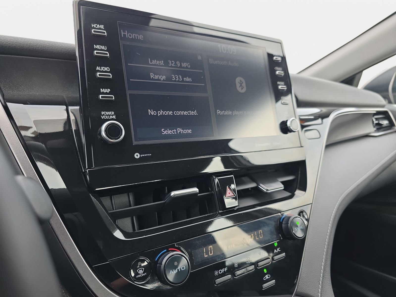 Used 2024 Toyota Camry XSE image 19