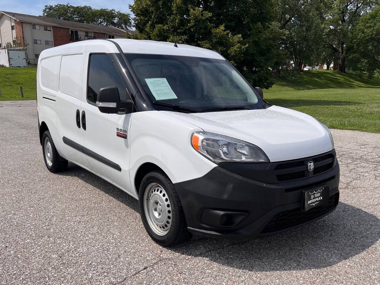 Used 2018 RAM ProMaster City Tradesman FWD image 3