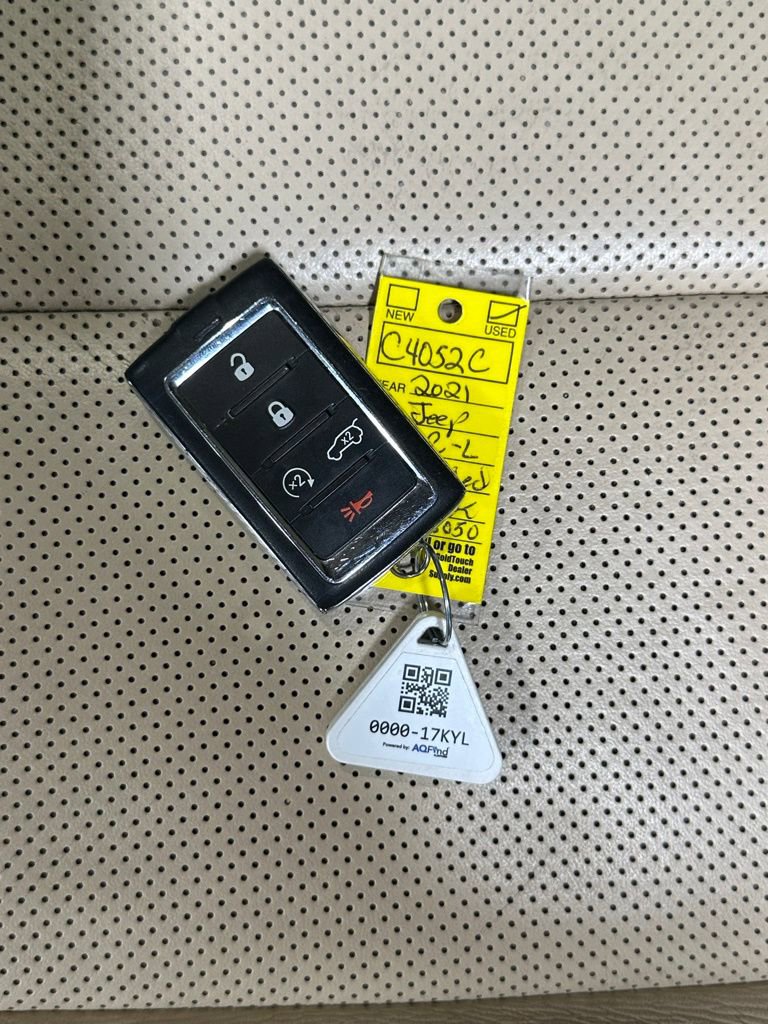 Used 2021 Jeep Grand Cherokee L Limited w/ Luxury Tech Group II image 30