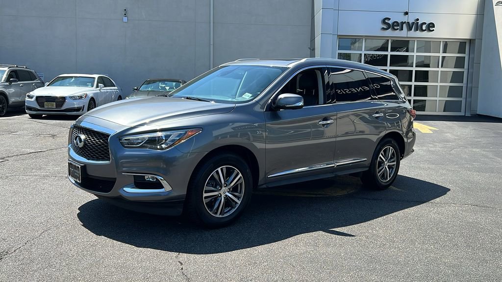 Used 2020 INFINITI QX60 Luxe w/ Essential Package