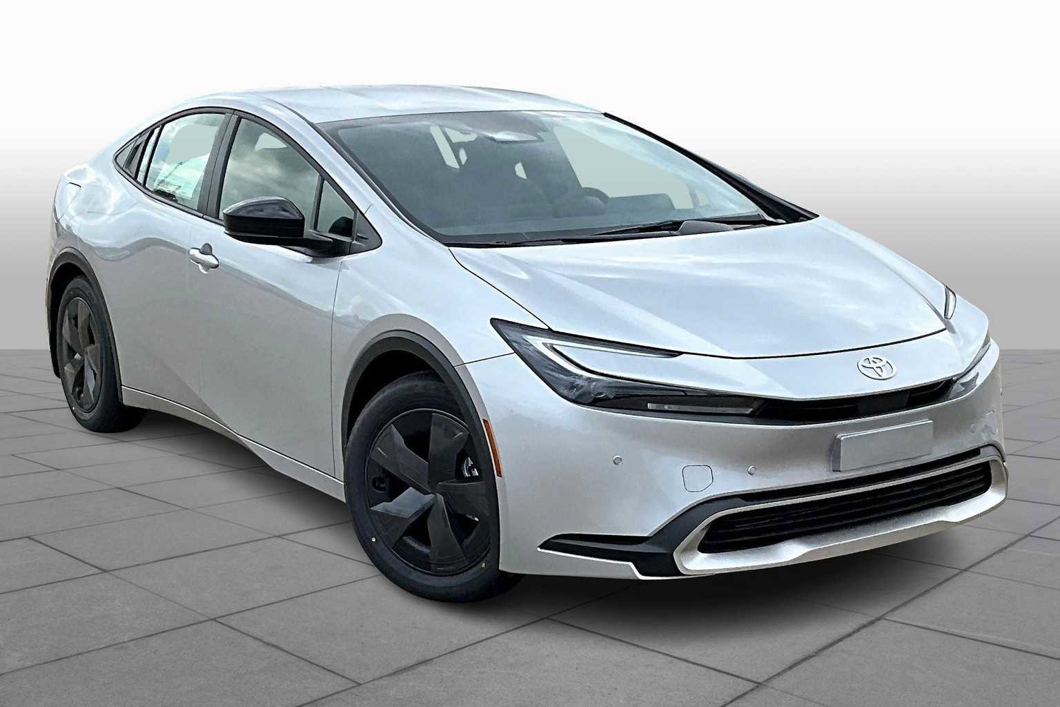 New 2026 Toyota Prius Plug-In Hybrid image 2