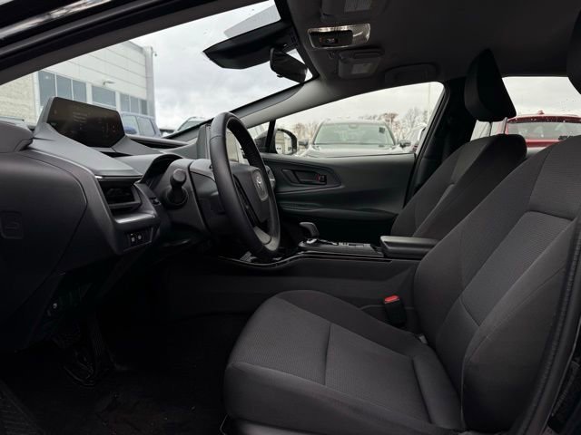 Used 2025 Toyota Prius Limited image 14