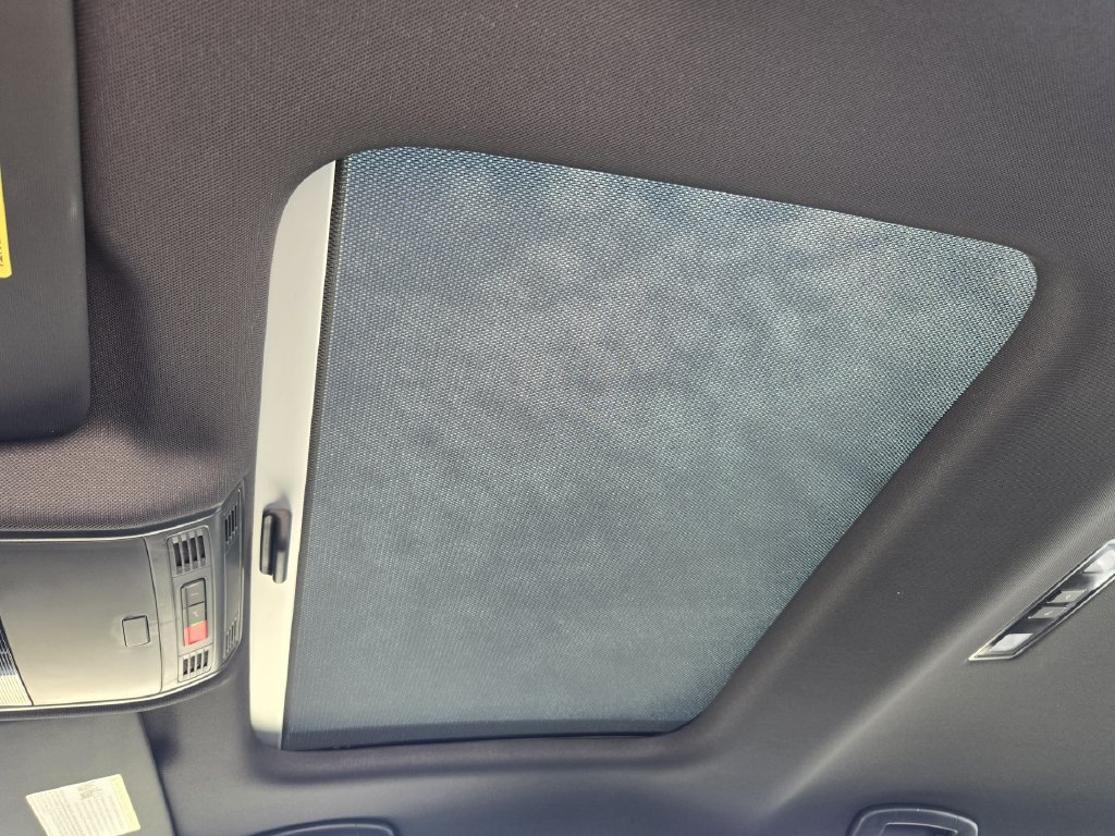 New 2027 Volkswagen Jetta GLI Autobahn FWD image 23