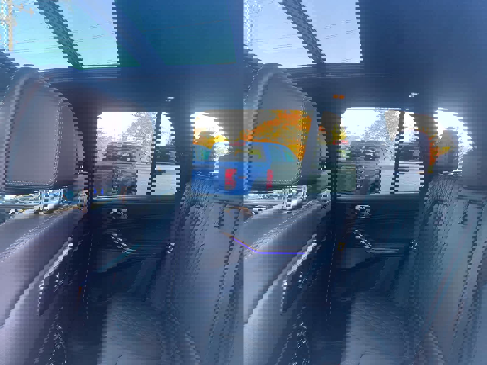 Used 2025 BMW X5 xDrive50e image 32