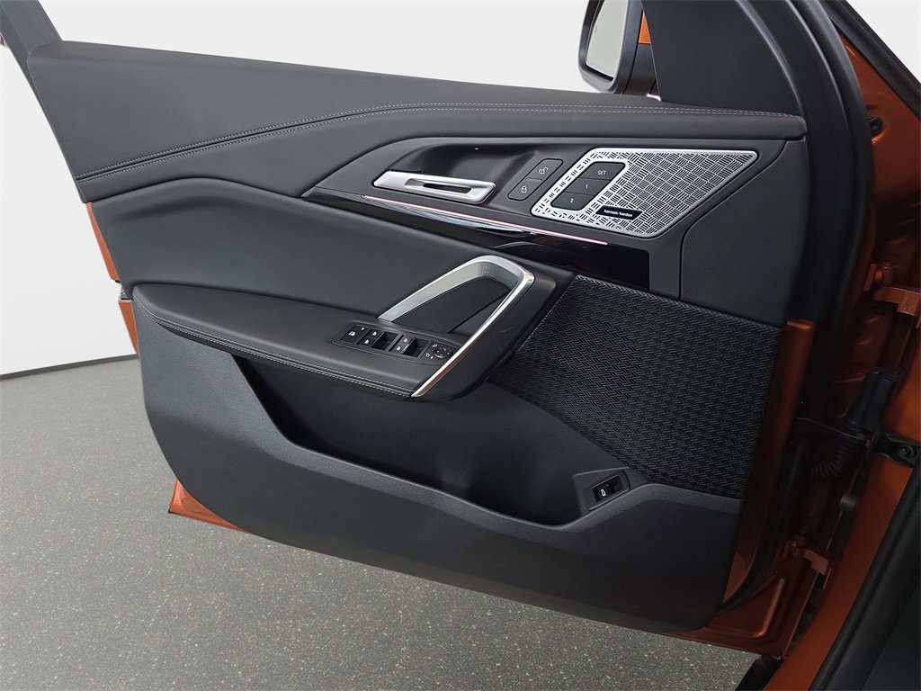 Used 2025 BMW X1 xDrive28i w/ Convenience Package image 29