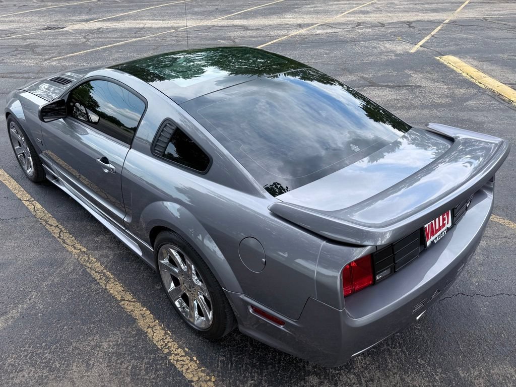 Used 2006 Ford Mustang GT RWD image 5