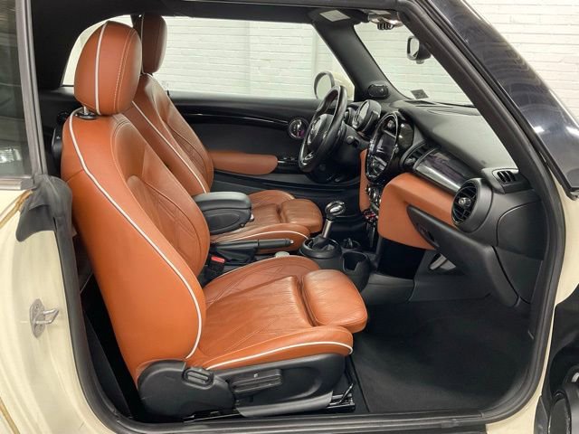 Used 2019 MINI Cooper S FWD image 16