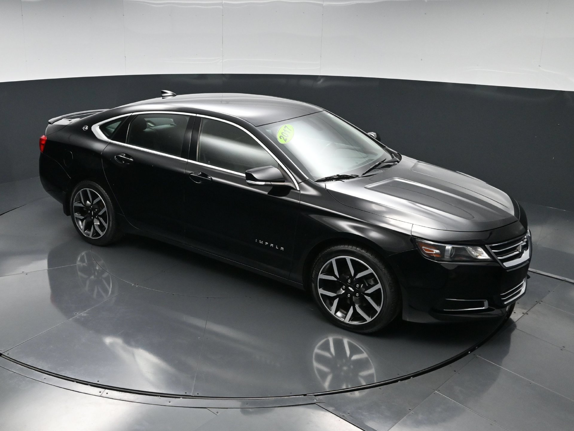Used 2017 Chevrolet Impala LT FWD image 52
