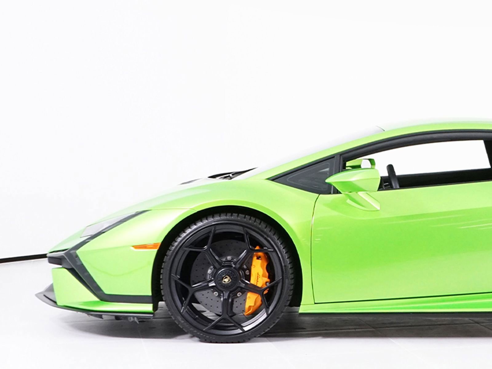 Used 2023 Lamborghini Huracan Tecnica image 12