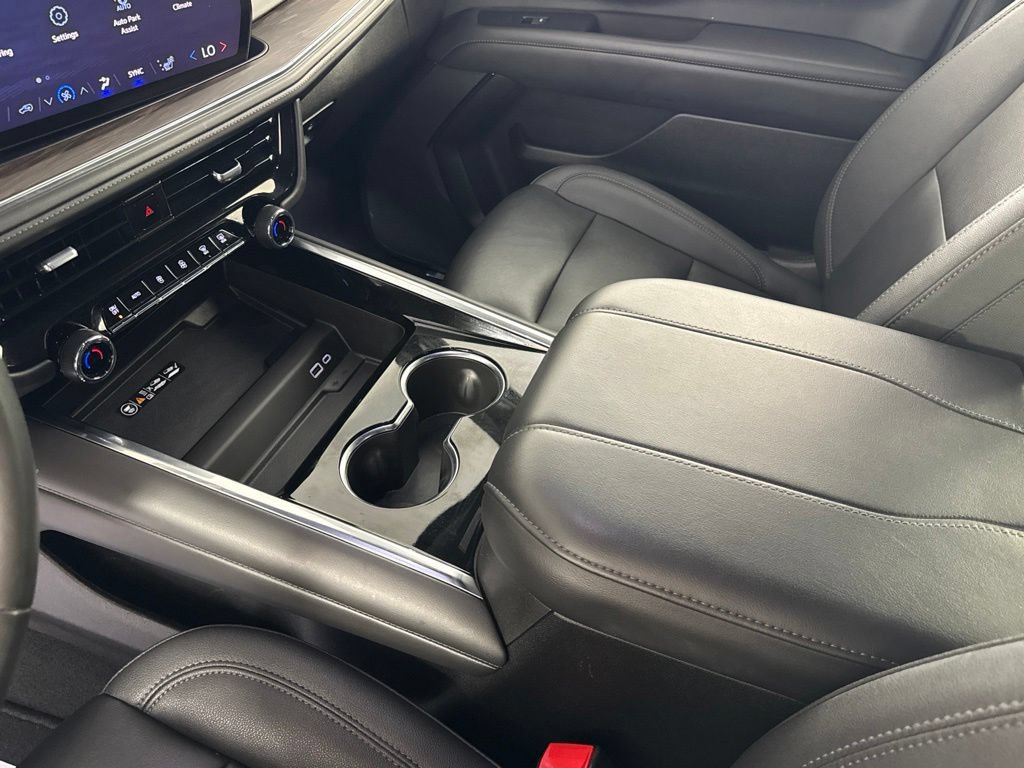 Certified 2025 Chevrolet Tahoe Z71 AWD/4WD image 21