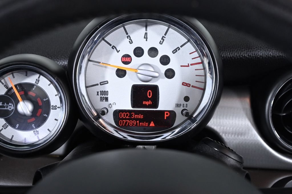 Used 2014 MINI Cooper Convertible FWD image 16