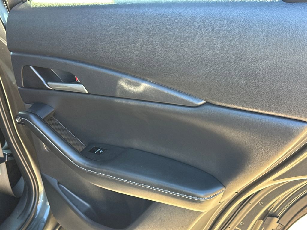 Used 2023 MAZDA CX-30 AWD 2.5 S w/ Select Package image 16