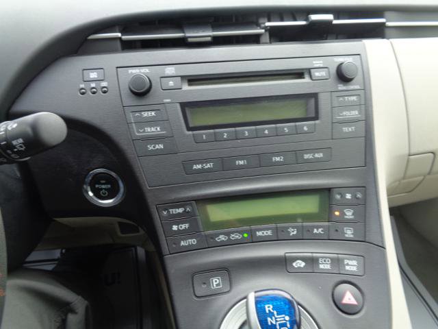 Used 2011 Toyota Prius Two w/ Preferred Accessory Pkg image 30