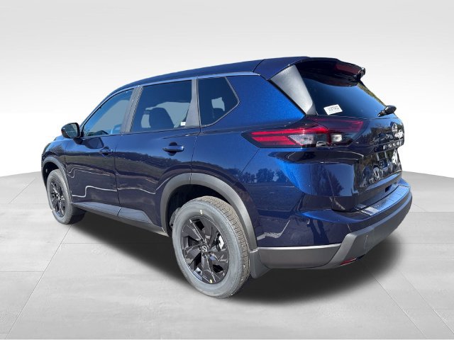New 2027 Nissan Rogue SV w/ Cold Weather Package AWD/4WD image 3