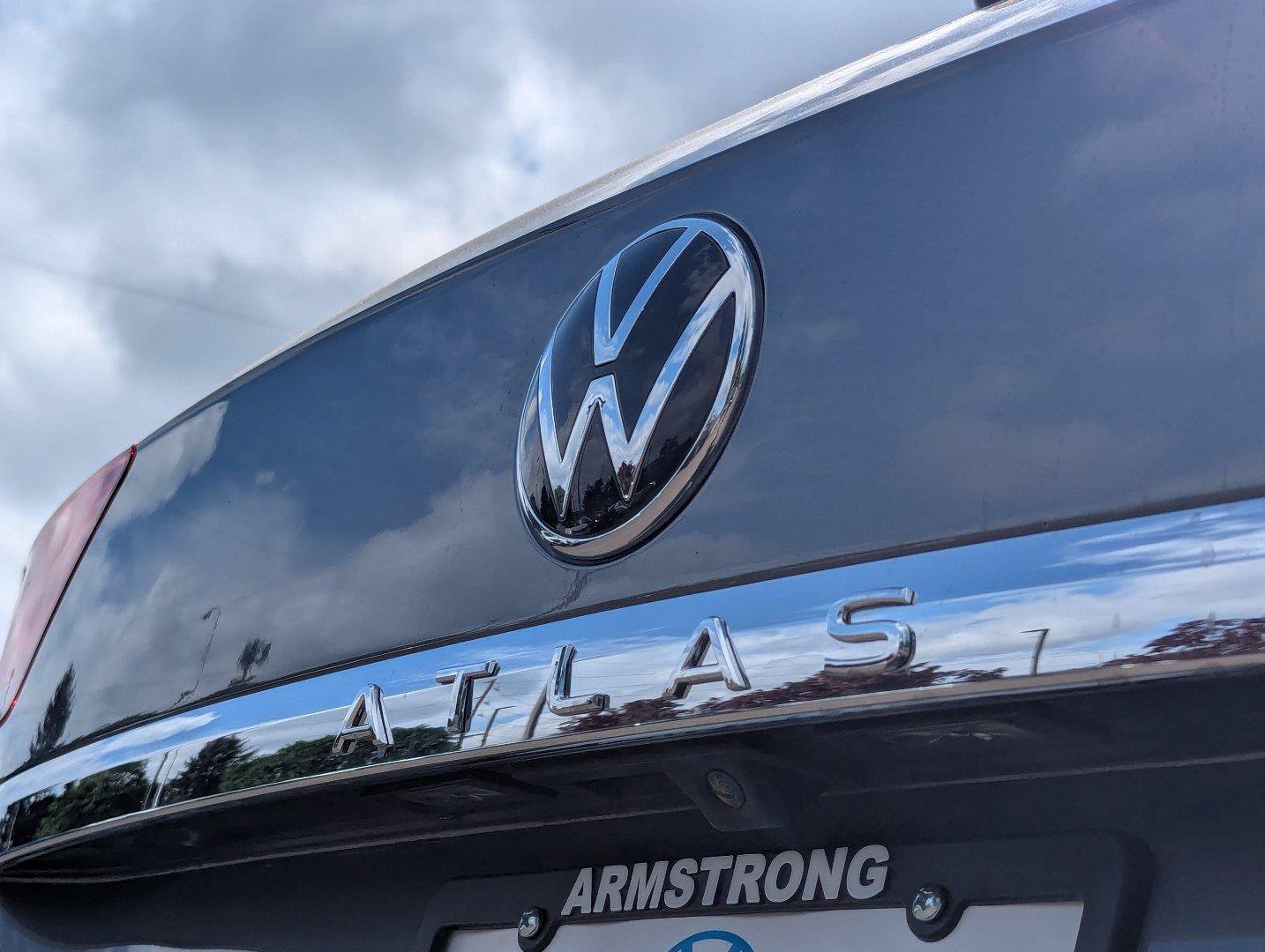 Used 2022 Volkswagen Atlas Cross Sport SE AWD/4WD image 31