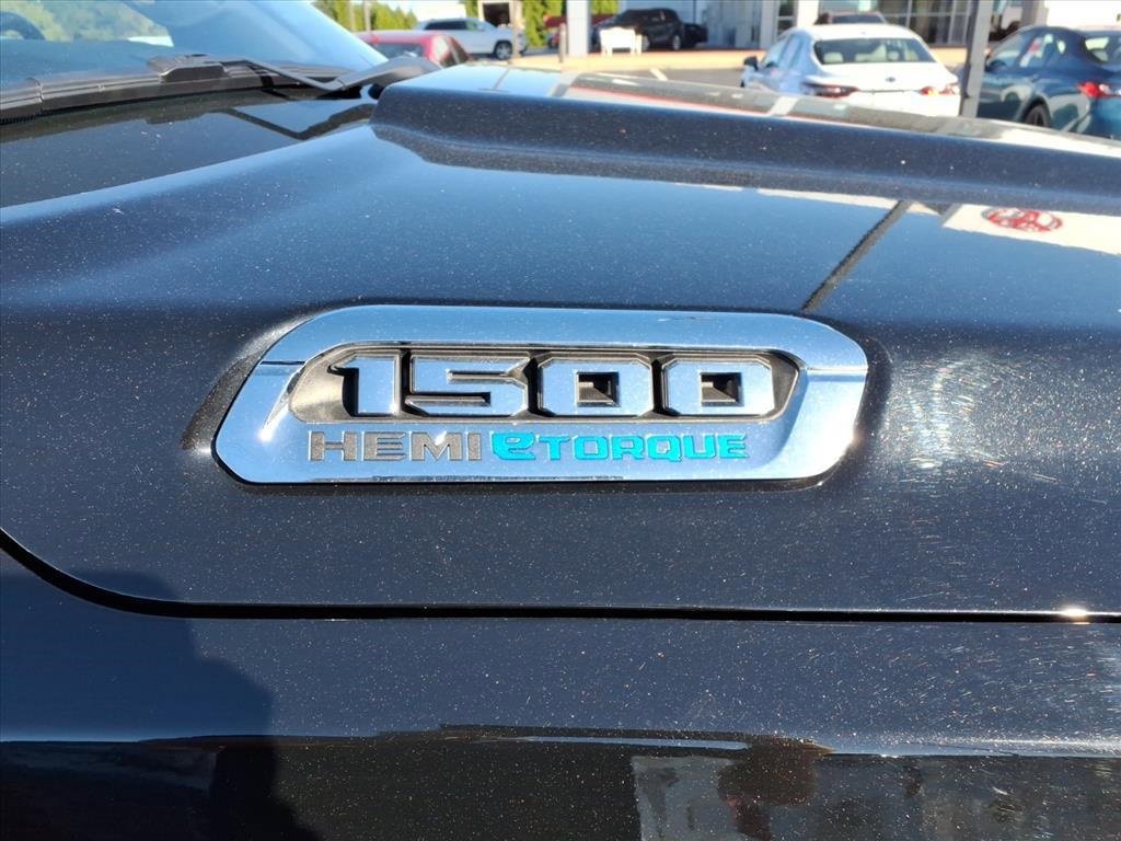 Used 2024 RAM 1500 Laramie image 33