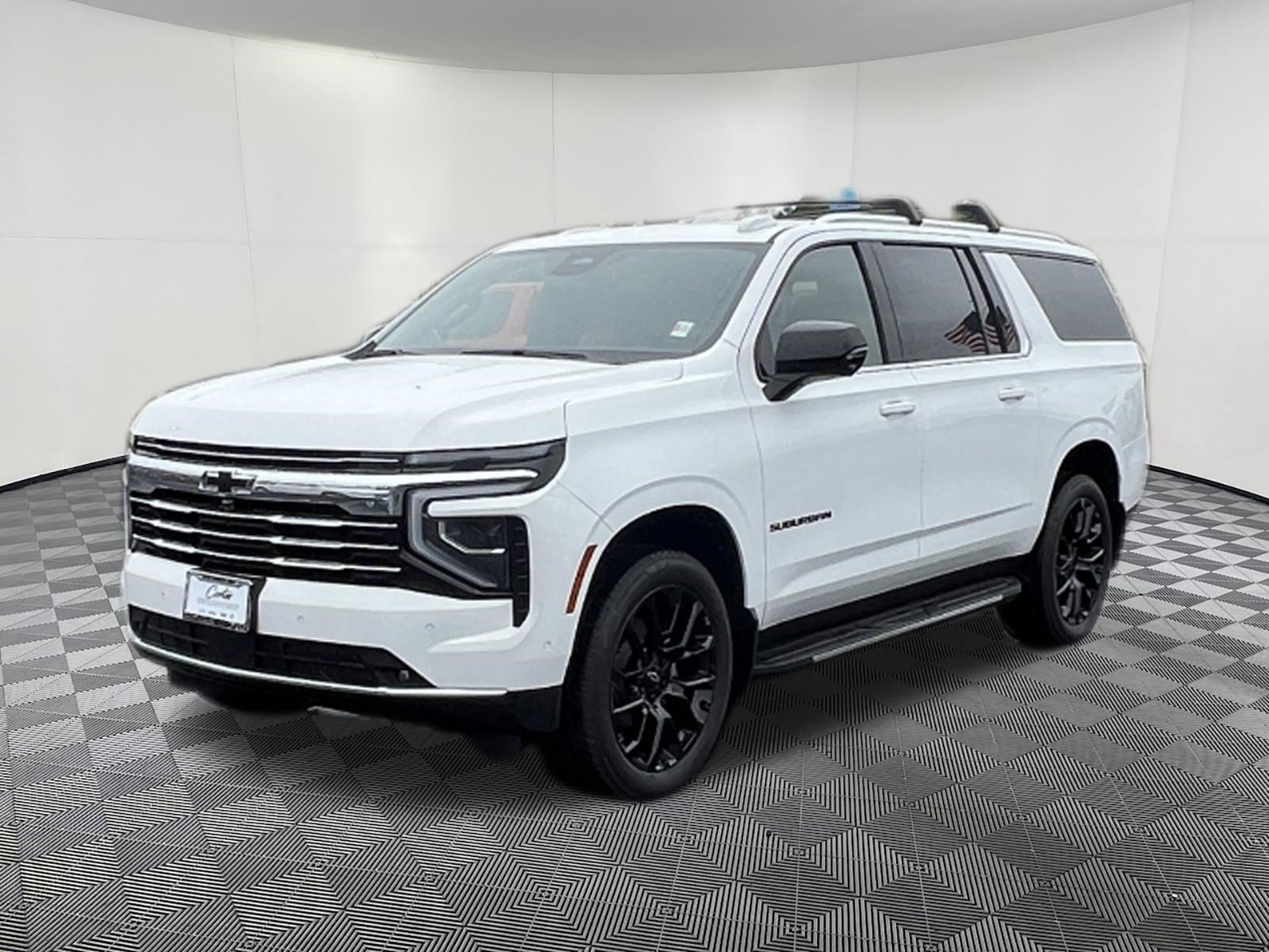 New 2026 Chevrolet Suburban LT w/ Comfort Package AWD/4WD image 3